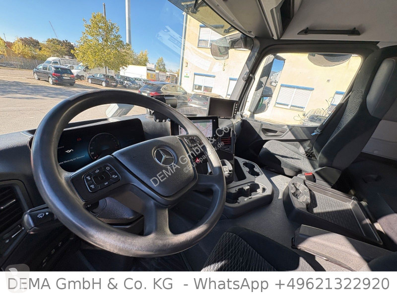 Mercedes...