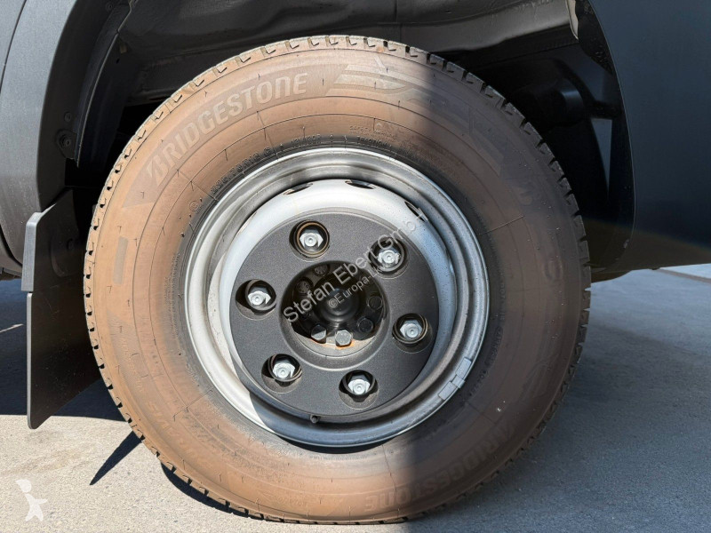 Kamion Iveco 70C21HA8/P Ewers Getränkekoffer