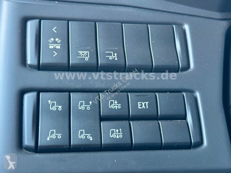Scania R410 6x2...