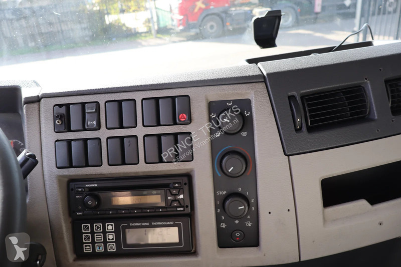 Kamion Volvo 280 * EURO5 * THERMO KING TS-600E...