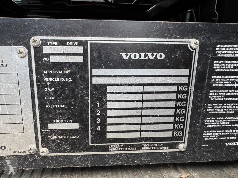Kamion Volvo 6X4 Robson-Drive + TANK 14.000 LITER