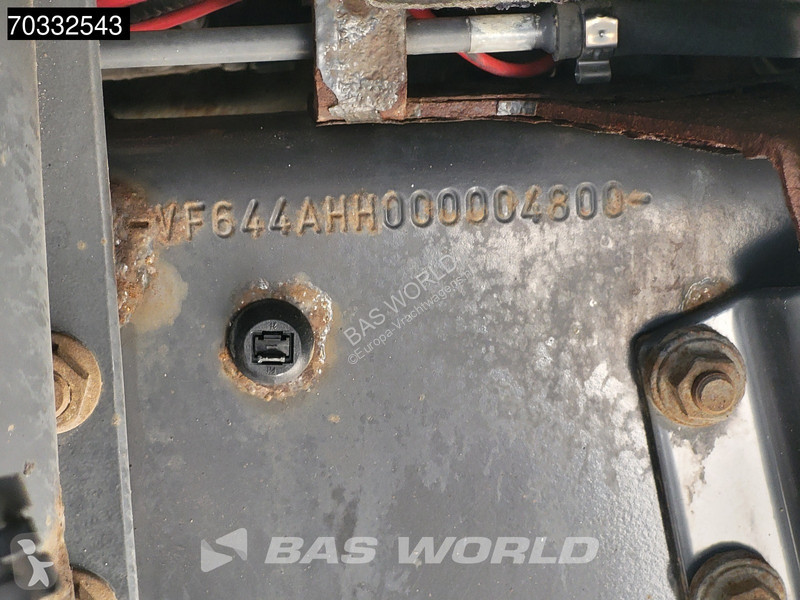 Kamion Renault 270 4X2 18tonner 2000kg...