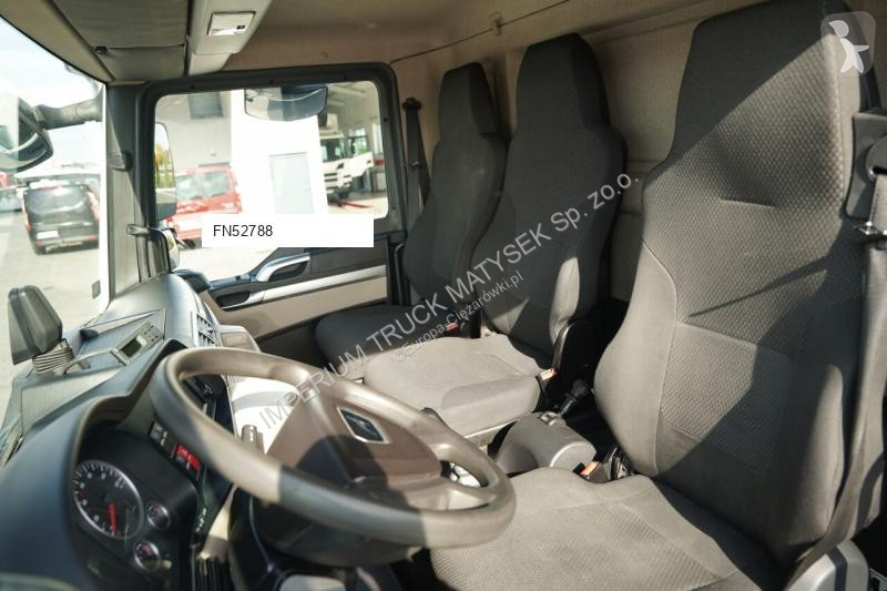 Kamion MAN TGL 10.180 / 4x2 / CHŁODNIA - 6,1 M...
