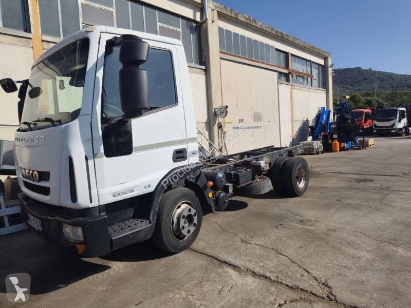 Kamion Iveco 100 E 18