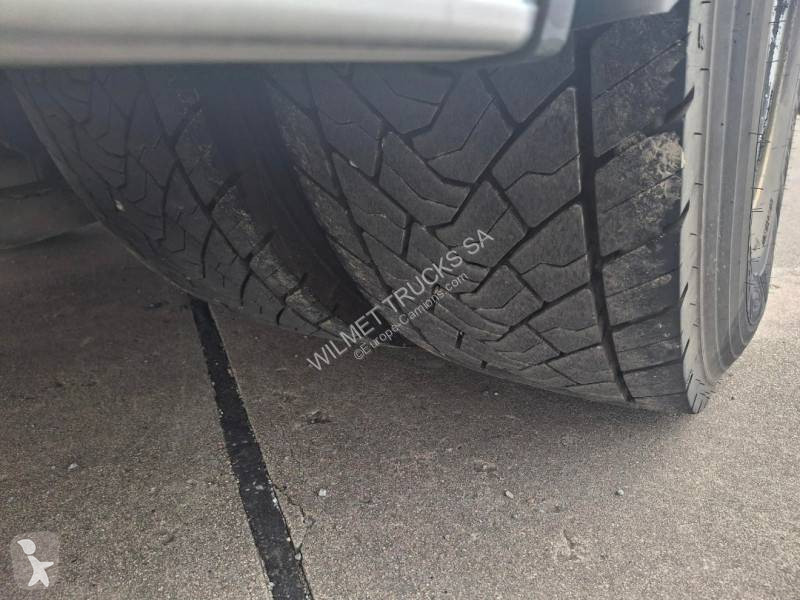 شاحنة DAF 530