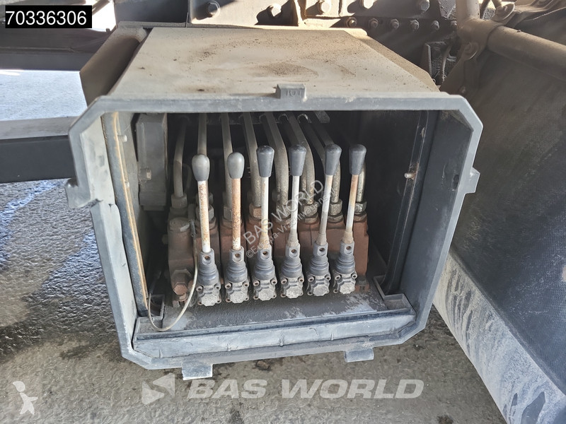 Volvo 240  4X2 Century Recovery truck Winch...