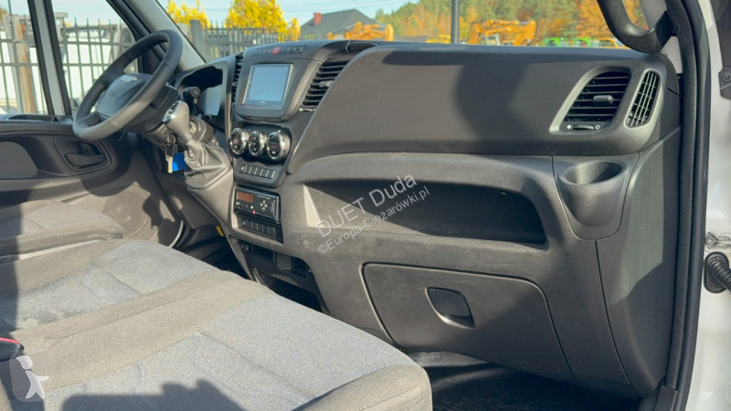 Kamion Iveco 72C18 Kontener HI-MATIC 15 Euro Palet
