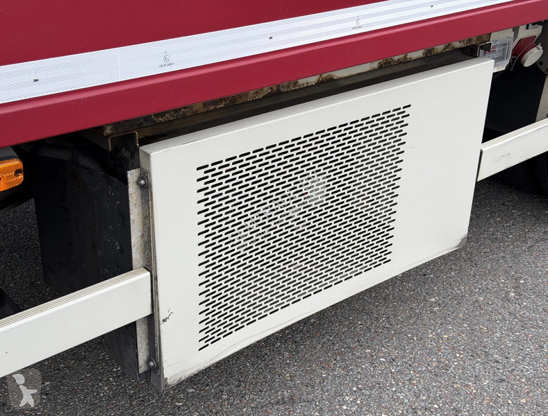 شاحنة Volvo 13500 I-PARK COOL CARRIER TRS...