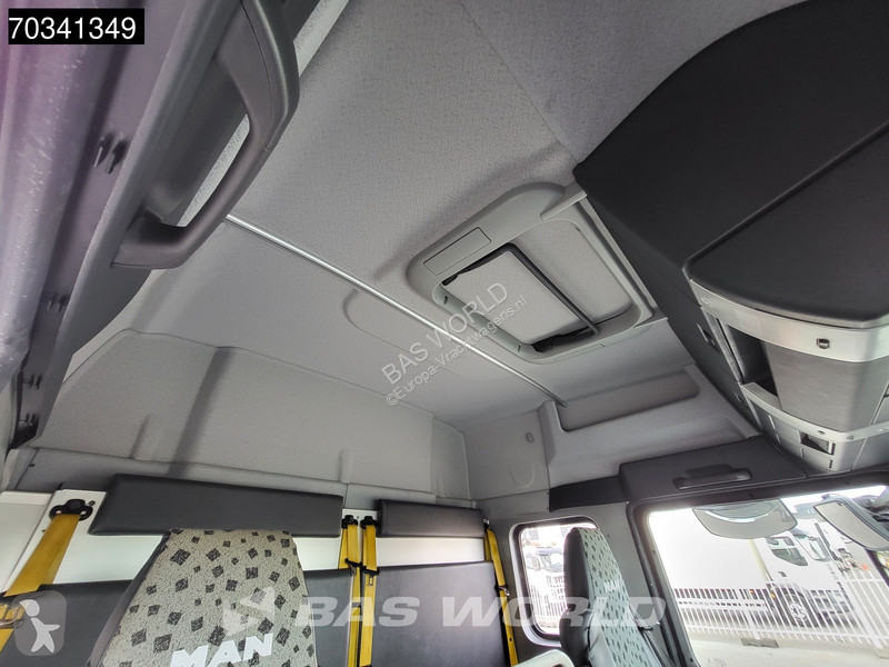 Kamion MAN TGS 4X2 19tonner Driving School...