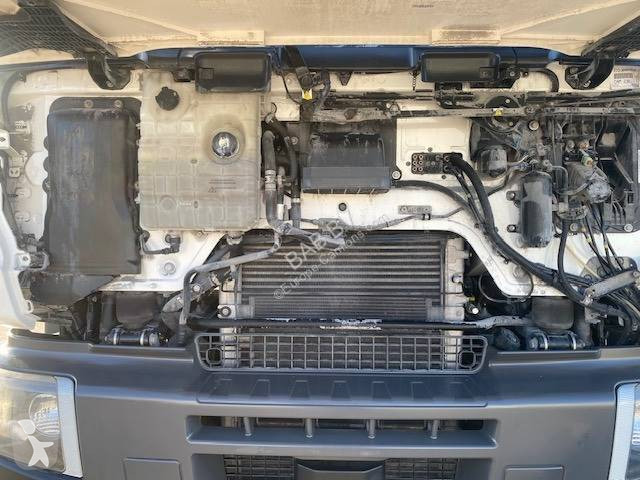 Kamion Renault 320