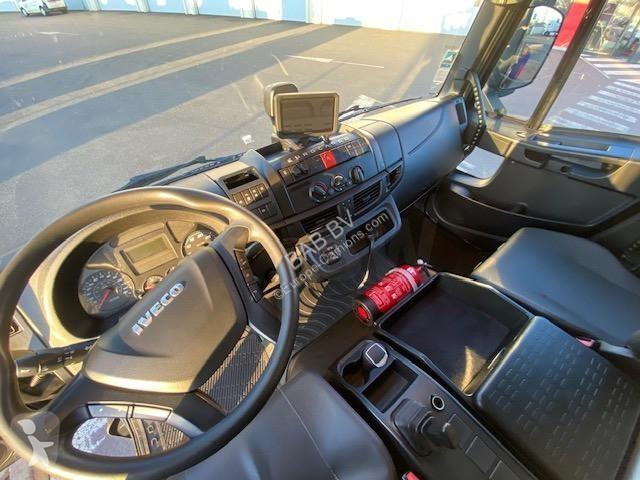 Kamion Iveco 120 E 25