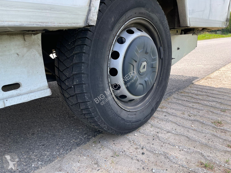 Kamion Renault MASTER 3T5 - Frigo