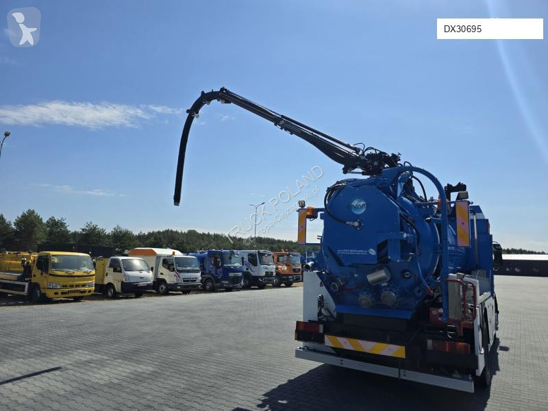 Камион Renault RIVARD HYDROCURE