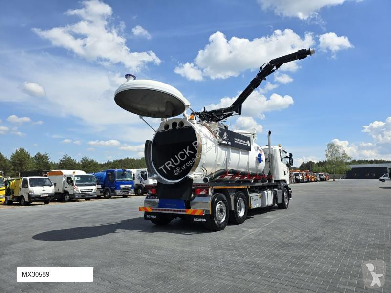 شاحنة Scania FlexVac 311