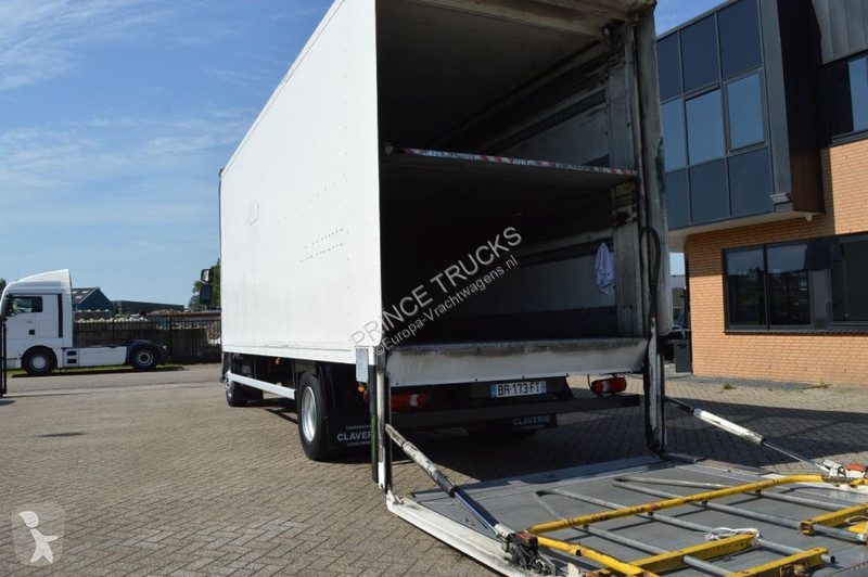 Vrachtwagen Renault 270 * MANUAL * EURO5 * 4X2 *