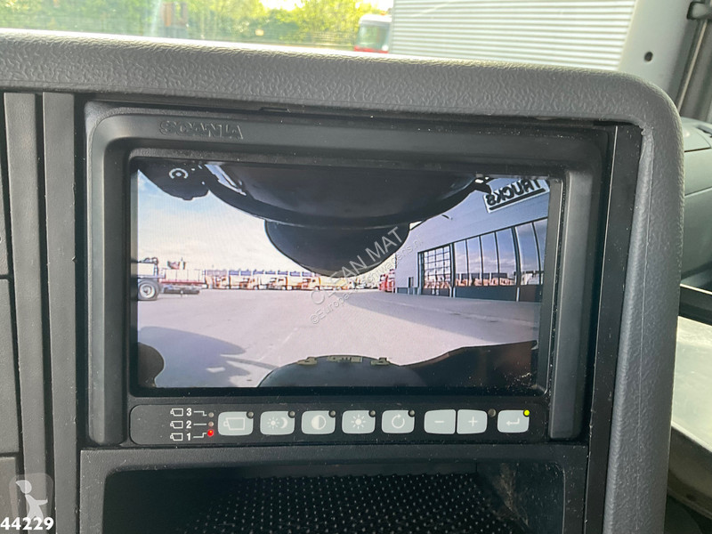 Camion Scania 440 6x4 Saugwagen