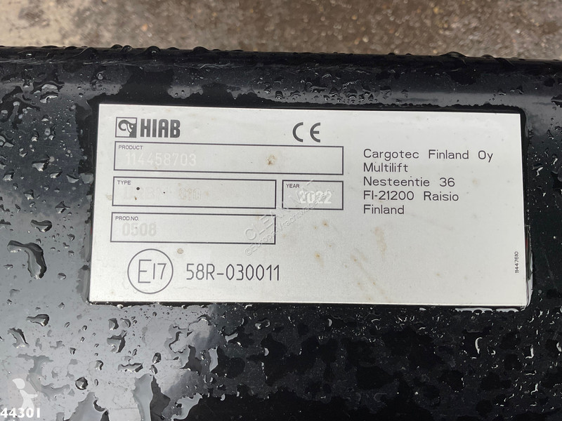 Camion Volvo 500 8x4 Euro 6 Hiab 65 Tonmeter...