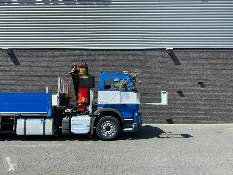 Kamion Volvo FMX 420 6X2 + PALFINGER PK...
