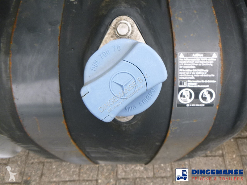Lastbil Mercedes 1824 4x2 RHD Whale vacuum tank...