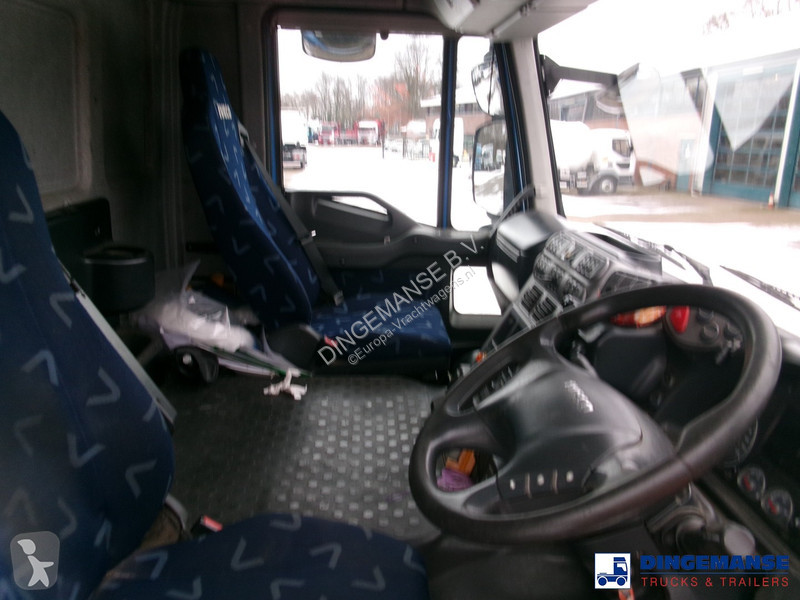 Camion Iveco 310 EEV 6x2 RHD + Atlas 120.2E