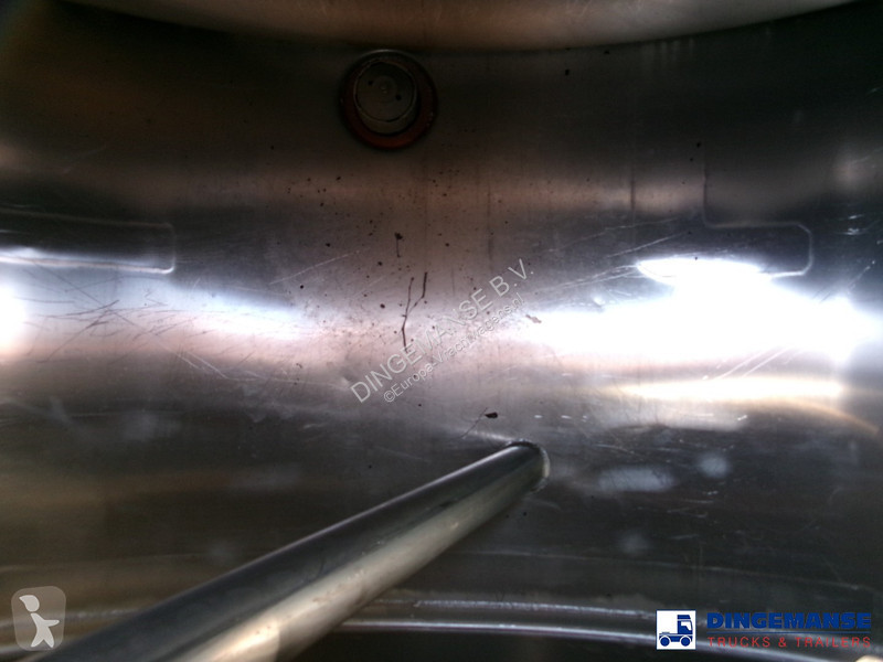 Camion Renault 310 6x2 fuel tank 19 m3 / 5 comp...
