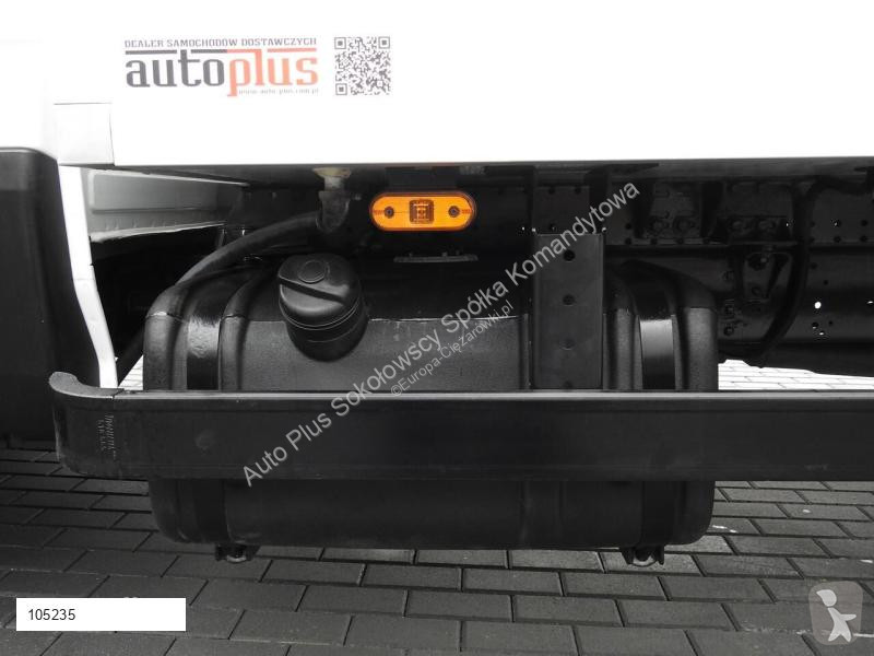 Kamion Iveco DAILY 70C17 CHŁODNIA 0*C WINDA 9...