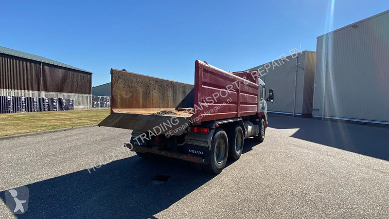 Kamion Volvo 12420 kipper