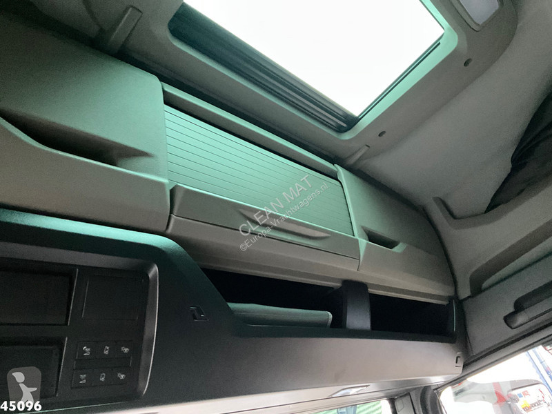 Camion MAN 26.520 Euro 6 6x6 Hiab 54 Tonmeter...