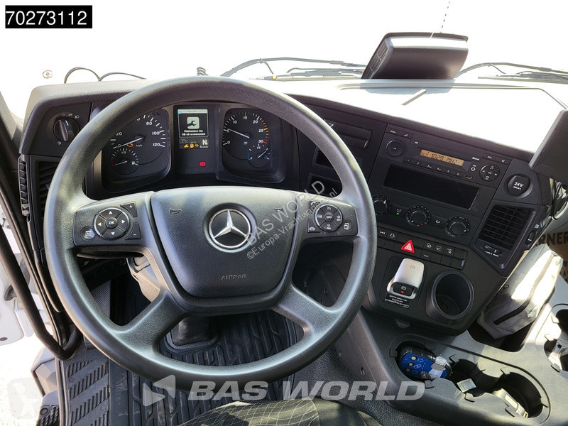 Kamion Mercedes 1827 4X2 2.000kg Ladebordwand...