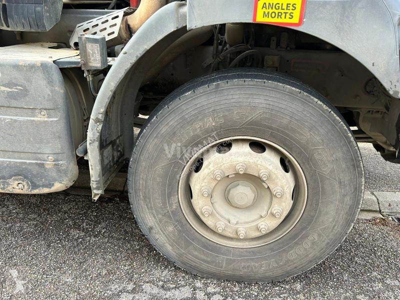 Camion Renault  370bxt