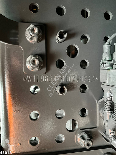 Camion Mercedes 2543 HMF 23 Tonmeter laadkraan