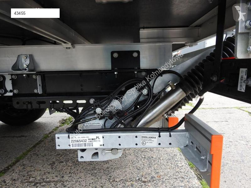 Véhicule utilitaire Ford TRANSIT NOWY PLANDEKA...
