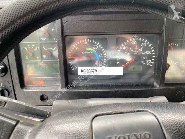 Camión Volvo Ultrakus 3002