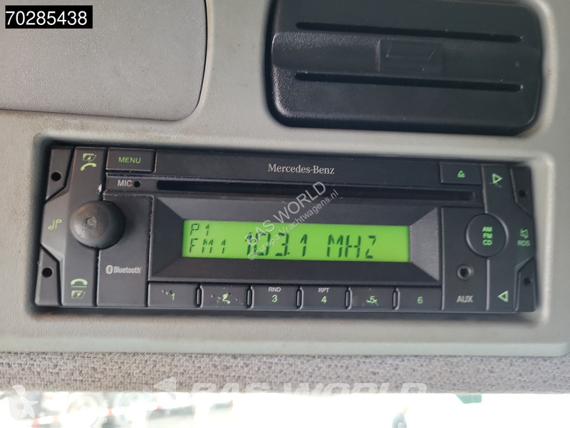 Kamion Mercedes 1833 4X2 Thermo-King T-1200R...