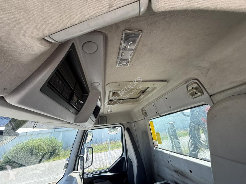 Camion Renault 410 DXI Lander