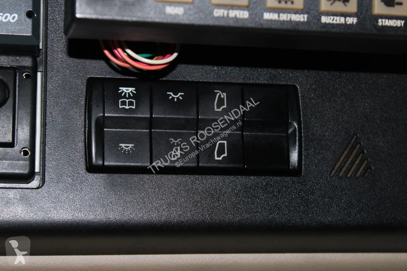 Kamion Mercedes 2027 + EURO 6 + 19T