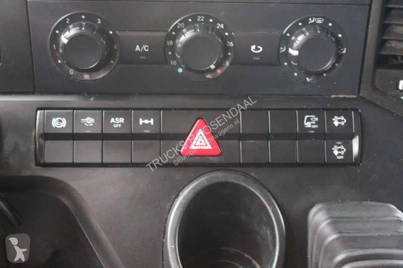 Kamion Mercedes 360 + euro 6 + lift