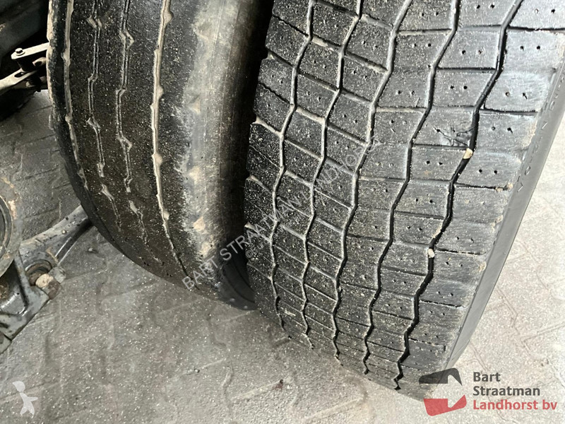 Kamion Volvo 440 8x4 Euro 5 met NCH 30Ton...