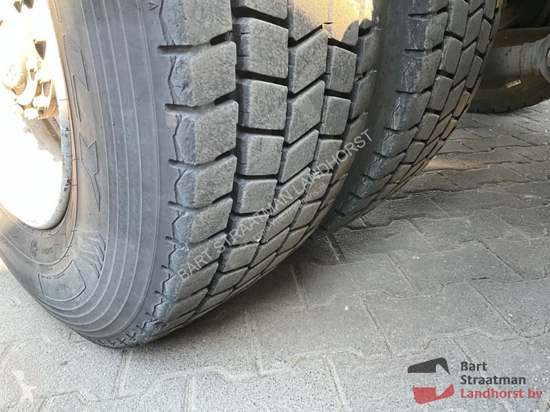 Vrachtwagen Ginaf X333 LS 6x6 Euro 5 met 30 Ton...