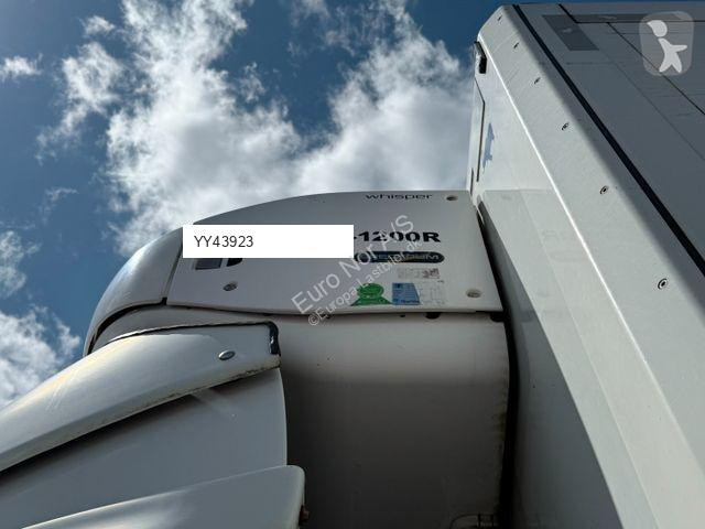 Lastbil Iveco 180E32 Schmitz / Thermo King...