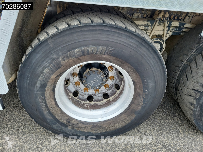 Camion Renault C 430 8X4 9m3 Schwing Stetter...