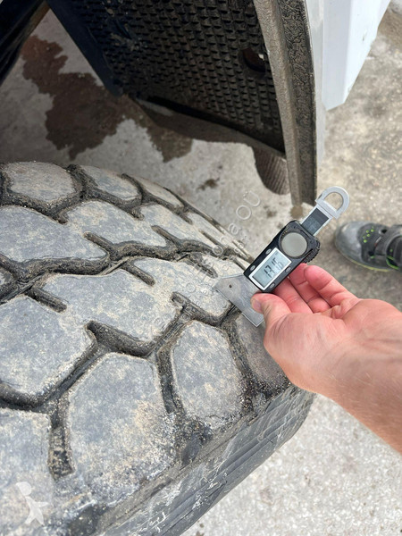 Kamion Mercedes 3253 8x4*4 RETARDER / BOX...