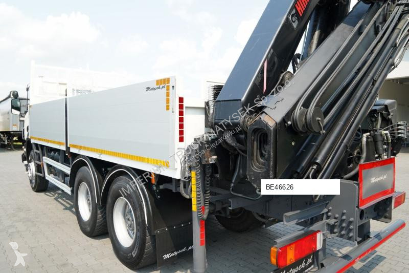 Camion Scania HIAB 211 E-6 HIDUO