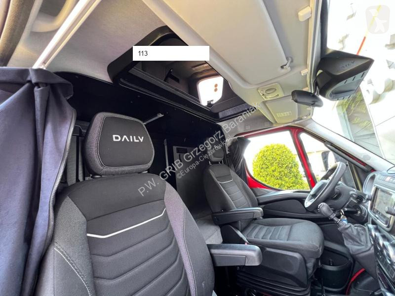 Camion Iveco 72C18 EURO6E CONTAINER+LIFT 1.HAND