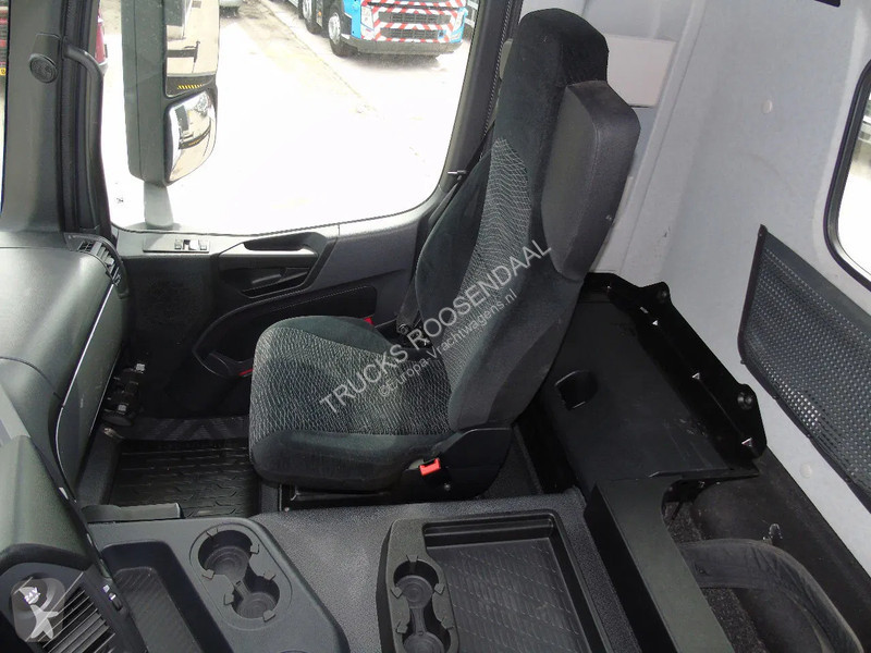 Camion Mercedes 2051 + 4X4 + HIAB 302 E6 / JIB...