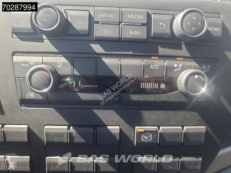 Vrachtwagen MAN 12.250 4X2 1500kg Ladebordwand...