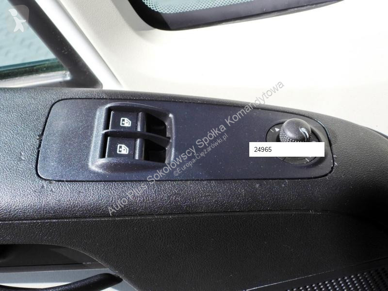 Nyttofordon Peugeot BOXER KONTENER WINDA 8...