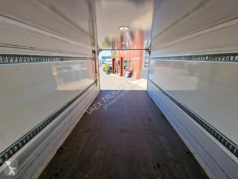 Camion Iveco EuroCargo 120 210 - Isotherm box -...