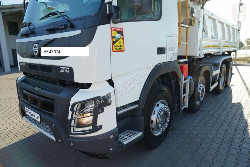 Kamion Volvo FMX 450
