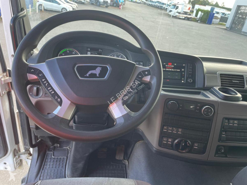 Camion MAN 35.470